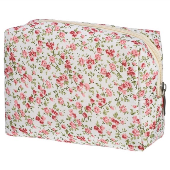 Quilted Floral Cosmetic Bag - Pink and Green - Picture 2 of 8